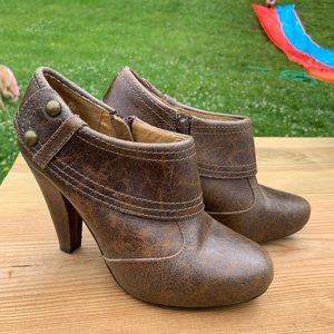 Seychelles Booties 6.5